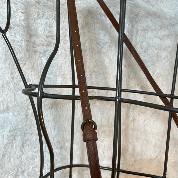 Universal Threads Leopard Print Crossbody - Picture 5 of 7